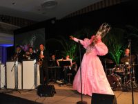 Tenderloin Neighborhood Development Corporation Annual Celebrity Pool Toss – 2010