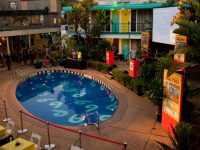 Tenderloin Neighborhood Development Corporation Annual Celebrity Pool Toss – 2010